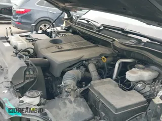 2022 Toyota Tundra SR5 with VIN 5TFLA5DB3NX045791, listed as a IAAI auction lot 42661779 with 61,344 mi miles and . Bid and sale history available at DreamBid. Image 20.