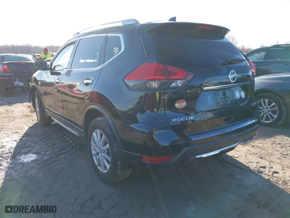 2018 Nissan Rogue S with VIN KNMAT2MV9JP619105, listed as a IAAI auction lot 41843613 with 47,960 mi miles. Bid and sale history available at carsss.com. Image 3.