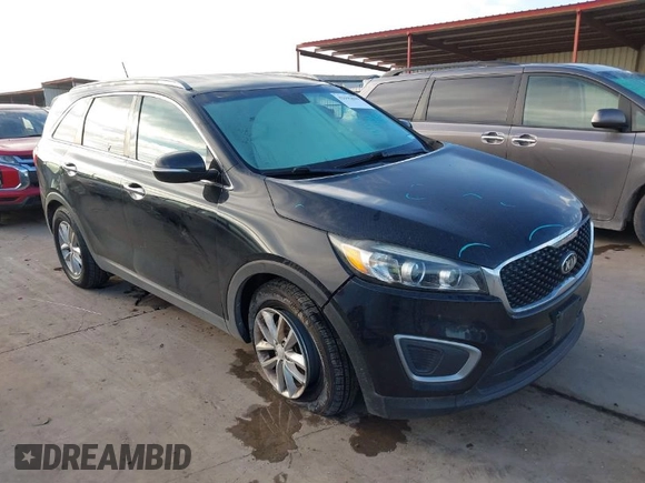 2017 Kia Sorento LX z VIN 5XYPG4A53HG199627, wystawiony jako IAAI lot #41199694 z przebiegiem 90 155 mil mil oraz . Historia ofert i sprzedaży dostępna na DreamBid. Obrazek 1.