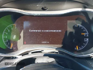 2017 Jeep Grand Cherokee Laredo с VIN 1C4RJFAGXHC756562, выставлен на аукционе IAAI как лот 40793476 с пробегом 102 241 миль миль и . История ставок и продаж доступна на DreamBid. Изображение 7.