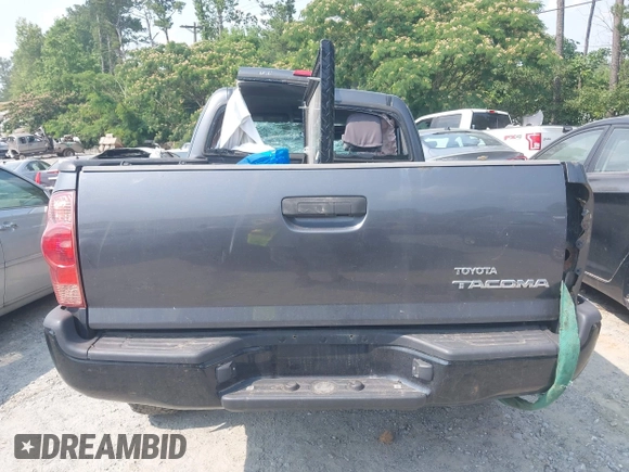 2013 Toyota Tacoma z VIN 5TFUX4EN2DX019669, wystawiony jako IAAI lot #42368685 z przebiegiem Nie podano mil oraz . Historia ofert i sprzedaży dostępna na DreamBid. Obrazek 15.