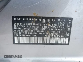 2024 Volkswagen Jetta SE z VIN 3VW7M7BU9RM012652, wystawiony jako IAAI lot #41911472 z przebiegiem 47 151 mil mil oraz . Historia ofert i sprzedaży dostępna na DreamBid. Obrazek 9.