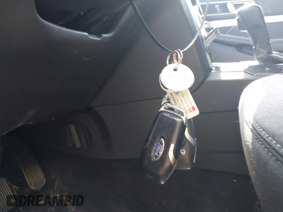 2017 Ford Explorer XLT z VIN 1FM5K8DH2HGD94422, wystawiony jako IAAI lot #42061496 z przebiegiem 104 808 mil mil oraz . Historia ofert i sprzedaży dostępna na DreamBid. Obrazek 11.