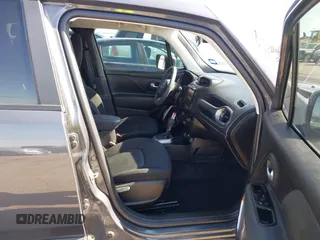 2022 Jeep Renegade Sport with VIN ZACNJDA13NPN49563, listed as a IAAI auction lot 42183338 with 17,945 mi miles and . Bid and sale history available at DreamBid. Image 5.