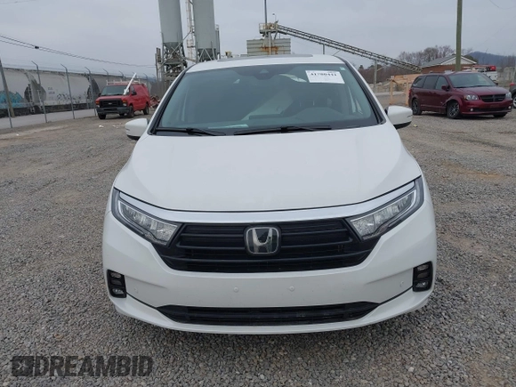 2024 Honda Odyssey Elite with VIN 5FNRL6H91RB036962, listed as a IAAI auction lot 41780441 with 16,455 mi miles. Bid and sale history available at carsss.com. Image 13.