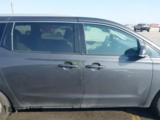 2016 Kia Sedona SX with VIN KNDMC5C11G6108175, listed as a IAAI auction lot 41860358 with 107,329 mi miles. Bid and sale history available at carsss.com. Image 12.