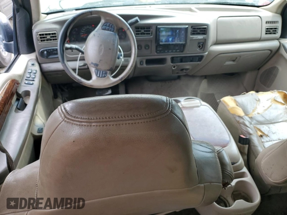 2002 Ford Excursion Limited with VIN 1FMNU42F22EB57873, listed as a Copart auction lot 53314335 with 333,736 mi miles and Clean Title. Bid and sale history available at DreamBid. Image 8.