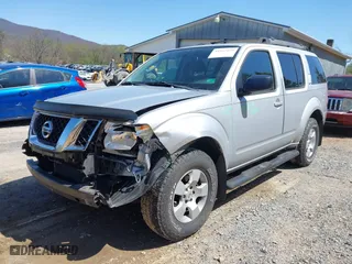 2011 Nissan Pathfinder SV with VIN 5N1AR1NN1BC626741, listed as a IAAI auction lot 41957479 with 204,128 mi miles. Bid and sale history available at carsss.com. Image 6.