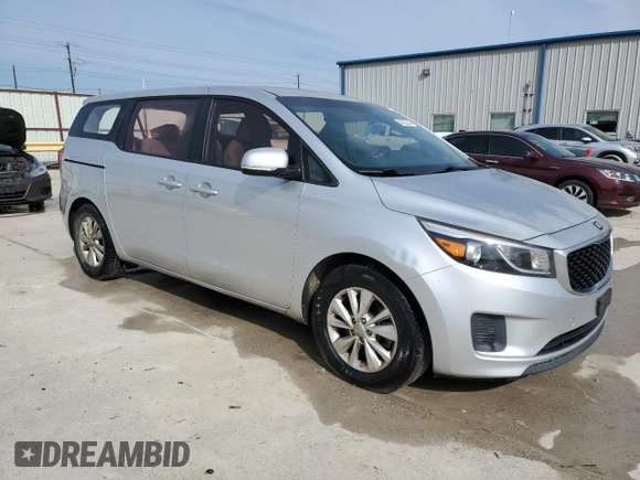 2016 Kia Sedona L with VIN KNDMA5C16G6206463, listed as a Copart auction lot 45332245 with 148,462 mi miles and Salvage Title. Bid and sale history available at carsss.com. Image 4.