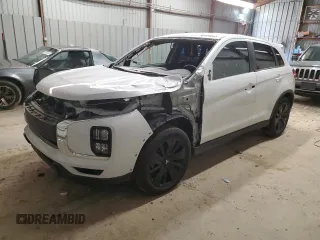 2023 Mitsubishi Outlander ES z VIN JA4ARUAU9PU013555, wystawiony jako Copart lot #50429855 z przebiegiem 32 043 mil mil oraz Szkoda całkowita • Salvage title. Historia ofert i sprzedaży dostępna na DreamBid. Obrazek 1.