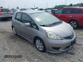 2009 Honda Fit Sport with VIN JHMGE88429S035547, listed as a IAAI auction lot 42709857 with 118,714 mi miles and . Bid and sale history available at DreamBid. Image 1.