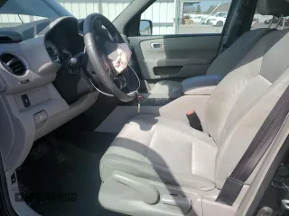 2014 Honda Pilot LX with VIN 5FNYF4H29EB015491, listed as a Copart auction lot 52495245 with 88,838 mi miles and Clean Title. Bid and sale history available at DreamBid. Image 7.