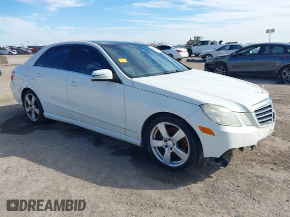 2010 Mercedes-Benz E 350 Luxury с VIN WDDHF5GB8AA027213, выставлен на аукционе IAAI как лот 41348612 с пробегом 183 737 миль миль и . История ставок и продаж доступна на DreamBid. Изображение 1.