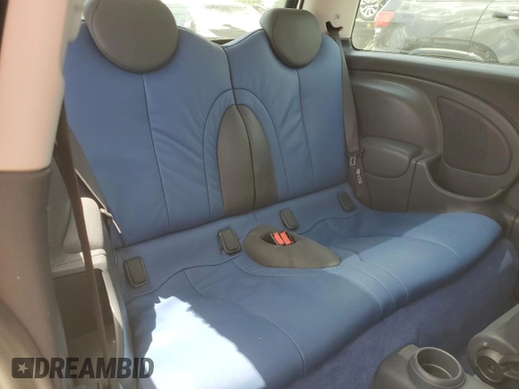 2002 MINI Hardtop S with VIN WMWRE33492TD51046, listed as a Copart auction lot 52371525 with 19,112 mi miles and Non Repairable. Bid and sale history available at DreamBid. Image 10.