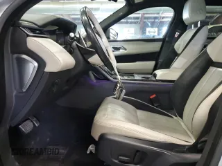 2018 Land Rover Range Rover Velar S z VIN SALYB2RX0JA707063, wystawiony jako Copart lot #59955375 z przebiegiem 131 380 mil mil oraz Czysty tytuł • Clean title. Historia ofert i sprzedaży dostępna na DreamBid. Obrazek 7.