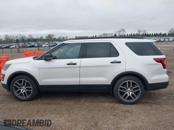 2017 Ford Explorer Sport with VIN 1FM5K8GT0HGC58953, listed as a IAAI auction lot 42079041 with 264,639 mi miles and . Bid and sale history available at carsss.com. Image 14.