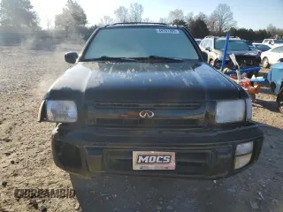 1998 Infiniti QX4 with VIN JNRAR05YXWW025938, listed as a Copart auction lot 49781395 with 111,967 mi miles and Salvage Title. Bid and sale history available at DreamBid. Image 5.