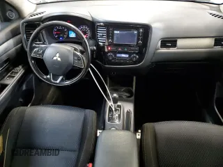 2016 Mitsubishi Outlander ES z VIN JA4AZ2A34GZ604519, wystawiony jako Copart lot #54229255 z przebiegiem 153 703 mil mil oraz Szkoda całkowita • Salvage title. Historia ofert i sprzedaży dostępna na DreamBid. Obrazek 8.