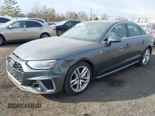 2022 Audi A4 S line Premium Plus z VIN WAUEAAF41NN015360, wystawiony jako IAAI lot #41320262 z przebiegiem 63 275 mil mil oraz . Historia ofert i sprzedaży dostępna na DreamBid. Obrazek 22.