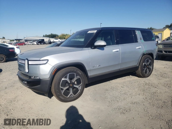 2024 Rivian R1S Adventure z VIN 7PDSGBBA5RN044560, wystawiony jako Copart lot #70594924 z przebiegiem 2449 mil mil oraz Szkody całkowita. Historia ofert i sprzedaży dostępna na DreamBid. Obrazek 1.