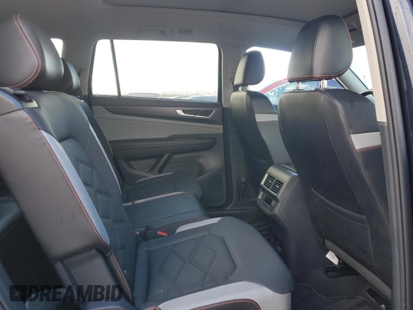 2024 Volkswagen Atlas Peak Edition SE with VIN 1V2CR2CA8RC570034, listed as a Copart auction lot 45377275 with 26,557 mi miles and Salvage title. Bid and sale history available at DreamBid. Image 11.