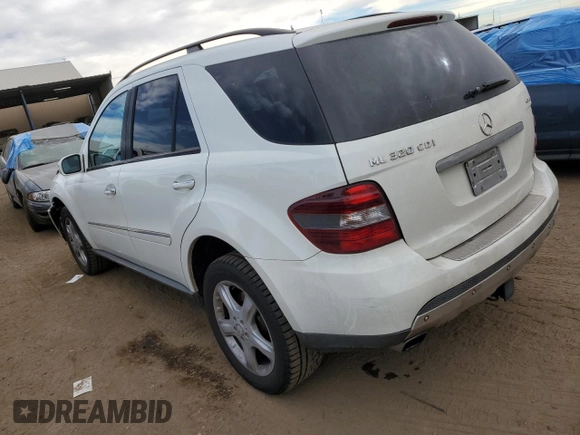 2008 Mercedes-Benz M 320 CDI with VIN 4JGBB22E18A421458, listed as a Copart auction lot 81828594 with 209,765 mi miles and Salvage Title. Bid and sale history available at carsss.com. Image 2.