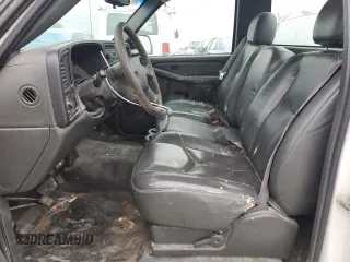 2006 Chevrolet Silverado 1500 Work Truck with VIN 1GCEC14V66E271939, listed as a Copart auction lot 72271074 with 245,926 mi miles and Salvage Title. Bid and sale history available at carsss.com. Image 7.