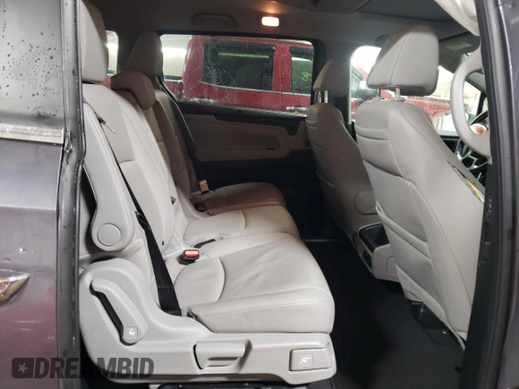 2018 Honda Odyssey EX-L with VIN 5FNRL6H71JB050444, listed as a Copart auction lot 87472554 with 102,667 mi miles and Salvage Title. Bid and sale history available at carsss.com. Image 11.