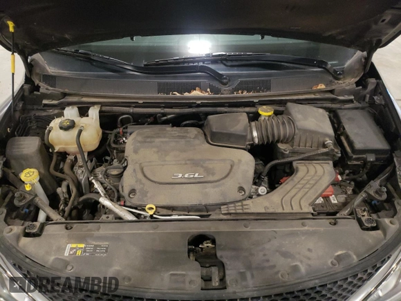 2017 Chrysler Pacifica Touring L with VIN 2C4RC1BG3HR788868, listed as a Copart auction lot 55672855 with 94,092 mi miles and Clean Title. Bid and sale history available at DreamBid. Image 12.