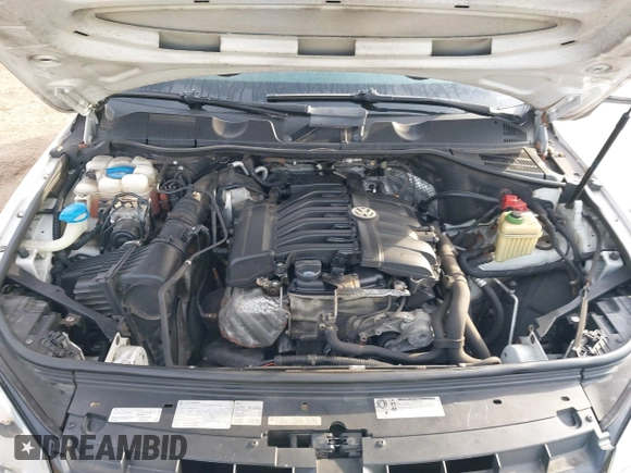 2013 Volkswagen Touareg Exec с VIN WVGEF9BP0DD006992, выставлен на аукционе IAAI как лот 41800140 с пробегом 177 299 миль миль и . История ставок и продаж доступна на DreamBid. Изображение 10.