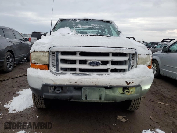 2000 Ford Super Duty F-250 XL with VIN 1FTNW21SXYEB02887, listed as a Copart auction lot 79716124 with 184,020 mi miles and Salvage Title. Bid and sale history available at carsss.com. Image 5.