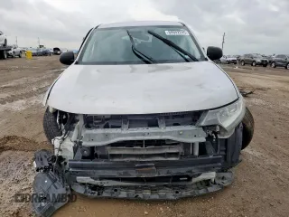 2018 Mitsubishi Outlander ES with VIN JA4AZ3A33JJ005249, listed as a Copart auction lot 60602245 with 113,122 mi miles and Salvage title. Bid and sale history available at DreamBid. Image 5.