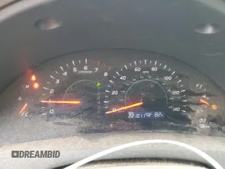 2008 Toyota Camry LE z VIN 4T1BE46K28U730356, wystawiony jako Copart lot #71500284 z przebiegiem 221 011 mil mil oraz Czysty tytuł • Clean title. Historia ofert i sprzedaży dostępna na DreamBid. Obrazek 9.