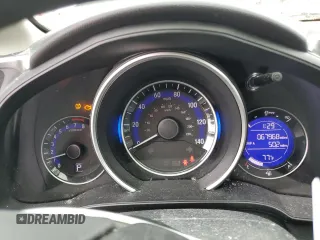 2015 Honda Fit LX z VIN 3HGGK5H58FM768130, wystawiony jako Copart lot #58184435 z przebiegiem 67 968 mil mil oraz Szkoda całkowita • Salvage title. Historia ofert i sprzedaży dostępna na DreamBid. Obrazek 9.
