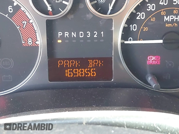 2006 Hummer H3 with VIN 5GTDN136068282801, listed as a IAAI auction lot 41843432 with 169,856 mi miles. Bid and sale history available at carsss.com. Image 16.