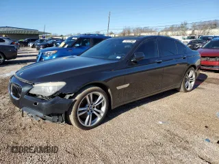 2012 BMW 7 Series 750i with VIN WBAKA8C54CDX01386, listed as a Copart auction lot 82404214 with 0 mi miles and Clean Title. Bid and sale history available at carsss.com. Image 1.