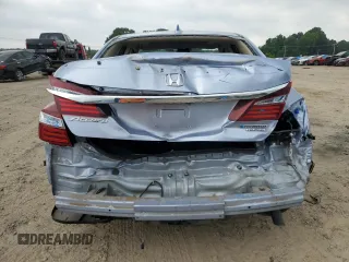 2017 Honda Accord Touring z VIN JHMCR6F75HC002359, wystawiony jako Copart lot #56608495 z przebiegiem 46 273 mil mil oraz Szkoda całkowita • Salvage title. Historia ofert i sprzedaży dostępna na DreamBid. Obrazek 6.