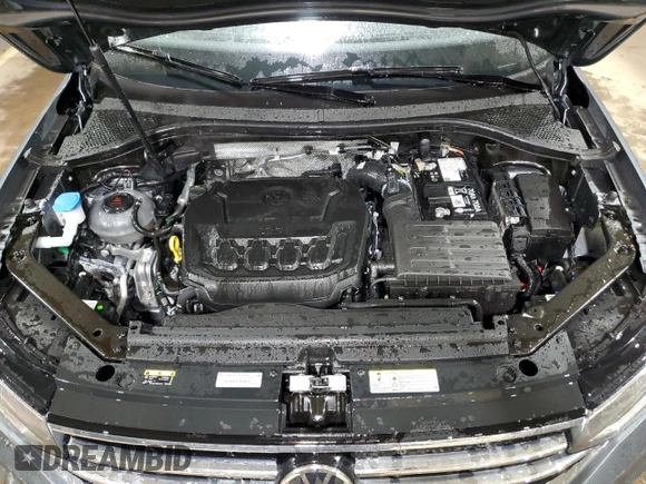 2024 Volkswagen Tiguan Wolfsburg Edition with VIN 3VV5B7AX7RM213589, listed as a Copart auction lot 50335945 with 4,200 mi miles and Clean title. Bid and sale history available at DreamBid. Image 12.