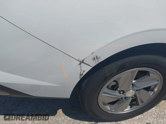 2025 Hyundai Elantra SE with VIN KMHLL4DG9SU861154, listed as a IAAI auction lot 42591870 with 7,070 mi miles and . Bid and sale history available at DreamBid. Image 20.