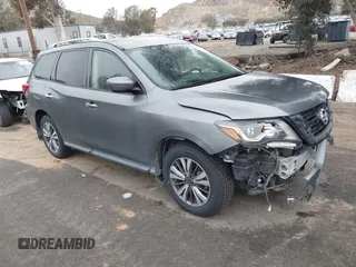 2018 Nissan Pathfinder SL with VIN 5N1DR2MN8JC647427, listed as a IAAI auction lot 41801427 with 148,741 mi miles. Bid and sale history available at carsss.com. Image 1.