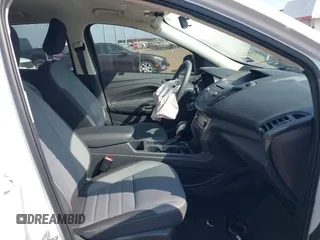 2018 Ford Escape S with VIN 1FMCU0F70JUD36517, listed as a IAAI auction lot 41524031 with 1 mi miles. Bid and sale history available at carsss.com. Image 5.
