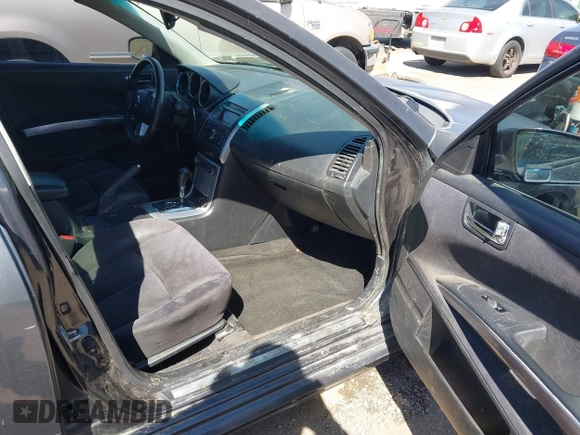 2008 Nissan Maxima SE z VIN 1N4BA41E68C806786, wystawiony jako IAAI lot #41849342 z przebiegiem 228 321 mil mil oraz . Historia ofert i sprzedaży dostępna na DreamBid. Obrazek 5.