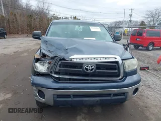 2010 Toyota Tundra with VIN 5TFUM5F16AX005232, listed as a IAAI auction lot 41688311 with 251,296 mi miles and . Bid and sale history available at DreamBid. Image 12.