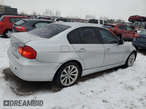 2011 BMW 3 Series 328i xDrive with VIN WBAPK7G56BNN70378, listed as a Copart auction lot 87387654 with 141,673 mi miles and Salvage Title. Bid and sale history available at carsss.com. Image 3.