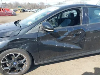2014 Ford Focus SE with VIN 1FADP3K2XEL152070, listed as a IAAI auction lot 41675812 with 58,943 mi miles. Bid and sale history available at carsss.com. Image 6.