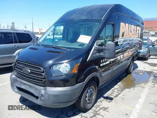 2019 Ford Transit z VIN 1FTBW3XM5KKA49493, wystawiony jako IAAI lot #42608570 z przebiegiem 40 120 mil mil oraz . Historia ofert i sprzedaży dostępna na DreamBid. Obrazek 17.