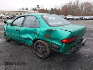 1995 Chevrolet Prizm LSi z VIN 1Y1SK5284SZ061266, wystawiony jako IAAI lot #41046644 z przebiegiem 204 029 mil mil oraz . Historia ofert i sprzedaży dostępna na DreamBid. Obrazek 3.