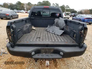 2006 Toyota Tacoma with VIN 5TEUU42N86Z198177, listed as a Copart auction lot 89305855 with 178,329 mi miles and Salvage Title. Bid and sale history available at carsss.com. Image 6.