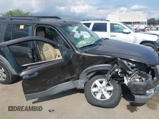 2006 Ford Explorer XLT with VIN 1FMEU63EX6UB52613, listed as a IAAI auction lot 42260462 with Not provided miles and . Bid and sale history available at DreamBid. Image 6.