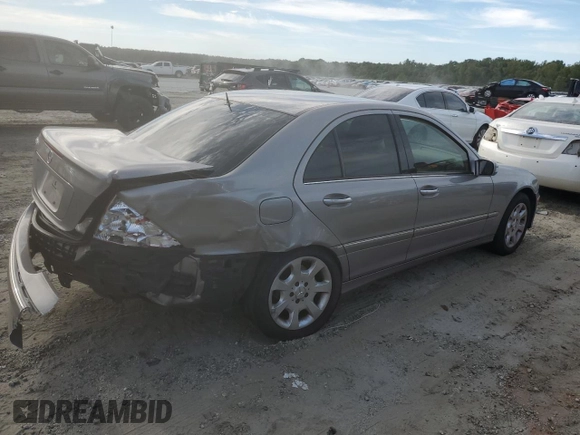 2006 Mercedes-Benz C 280 Luxury with VIN WDBRF54H16A882008, listed as a Copart auction lot 70201484 with 100,294 mi miles and Salvage Title. Bid and sale history available at DreamBid. Image 3.
